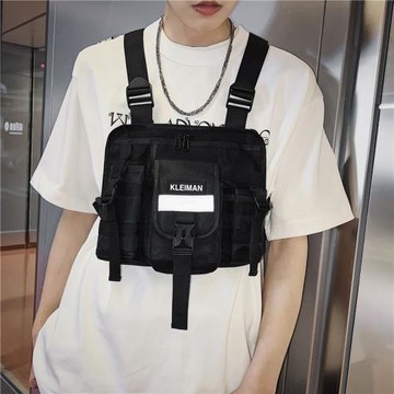 潮酷胸包男ins百搭機能胸前戰術包戶外個性馬甲包工裝戰術背心包