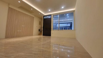 正桃鶯路商圈全新整理透天 生活機能超好｜桃園市桃園區桃鶯路