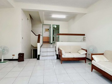 新店 安坑 黎明58巷近車站4房+車位｜新北市新店區黎明路