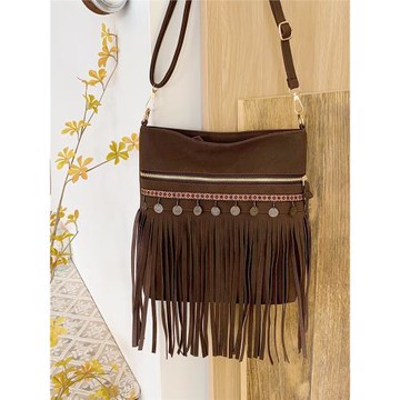 2025新款復古民族風旅拍棕色仿麂皮絨流蘇斜款包手機包百搭單肩包