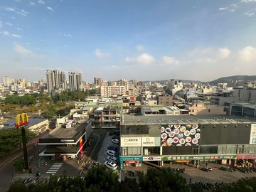 ２４％公設百達翡麗朝南視野３＋１房雙車｜新竹市香山區經國路三段