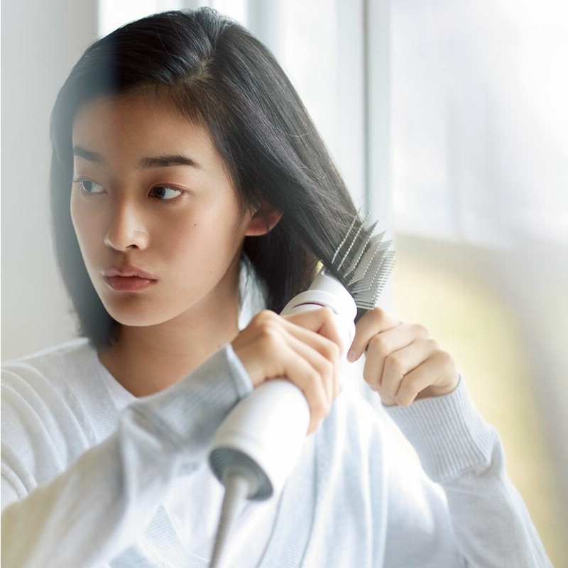 バイオプログラミング CUR3D キュレイナ3D Plus ブラシヘアアイロン