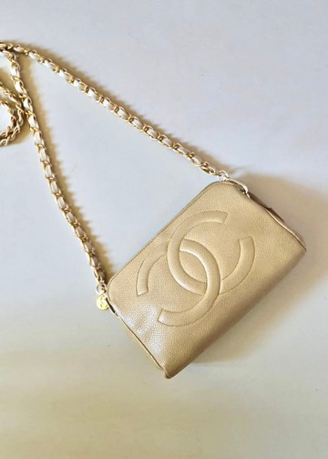 絕版中古包  Chanel米杏色魚子醬皮革斜背包 單肩包 側背包 二手