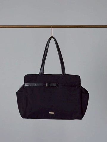 【WEB限定】防潑水加工蝴蝶結緞帶多層手提袋(8S43F0J2000) - Maison de FLEUR