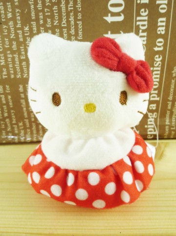 【震撼精品百貨】Hello Kitty 凱蒂貓~絨毛玩偶/擺飾-豆豆紅
