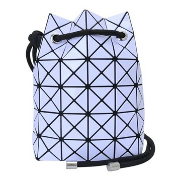 ISSEYMIYAKE 三宅一生-BAOBAO  皮質幾何方格可拉束肩斜背包(亮面/薰衣紫)