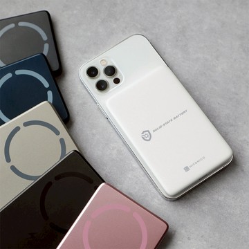 【贈送充電器組】Superthin固態防爆・磁吸行動電源5000mAh 暗夜黑