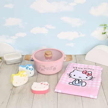【HELLO KITTY】粉萌鍋具組-24cm雙耳湯鍋+專屬圍裙+專用菜瓜布