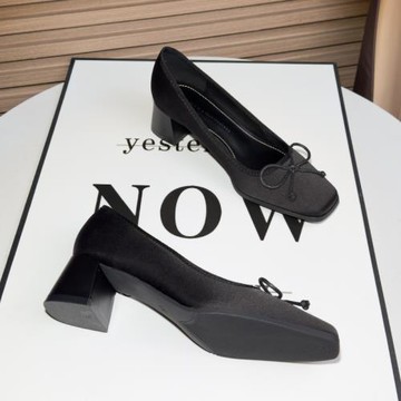 法式蝴蝶結氣質緞面方頭粗跟工作單鞋女2025年新款黑色職業高跟鞋