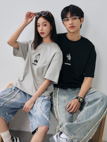 戶外男孩繡花英文短T