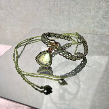Crystoria Stone | Macrame | 南美蠟線 | 項鍊 | 藍光拉長石