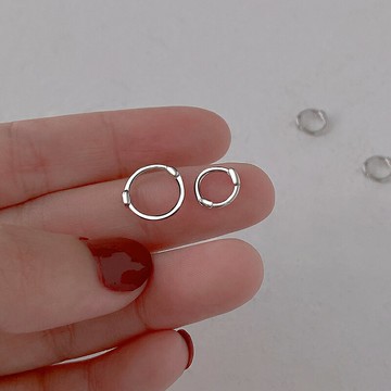 925純銀圈圈耳環女2021年新款潮睡覺免摘小耳骨耳扣高級感耳骨環