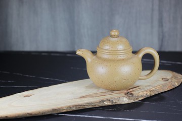 【送禮好物】掇球 葵黃朱泥 宜興紫砂 王成助工製 240ml