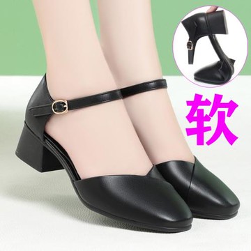 方頭涼鞋女粗跟夏季包頭中跟黑色工作鞋職業單鞋一字扣帶中空皮鞋
