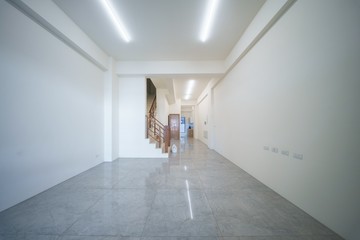 【豐嶸拾馥】全新｜臨路大地坪｜傳統格局孝親透天｜高雄市小港區孔宅新路