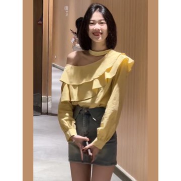 露肩早秋法式夏季掛脖高級感襯衫