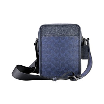 COACH丹寧藍Logo PVC拼接深海藍荔枝紋皮革方型小款斜背男包