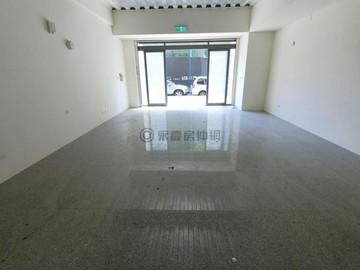 【文鼎首賦】安興國小朝南金店面│唯一空店面｜新竹縣竹北市勝利十三街