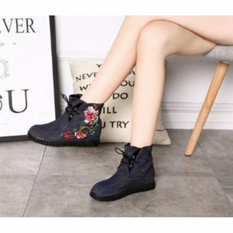 レディースシューズ チャイナ靴手作り北京布靴エスニックチャイナシューズカジュアル民族風 蝴蝶花刺繍 ミュール婦人ハイヒール短靴 通販 Lineポイント最大1 0 Get Lineショッピング