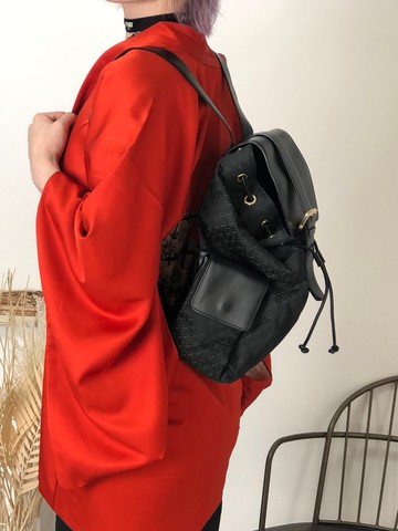 【日本直送 名牌二手包】LOEWE 羅威 經典緹花 壓紋後背包 綠色 黑色 緹花 皮革 登山包 vintage 古董 si4hbw