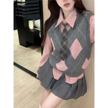 學院風粉色菱格針織馬甲女春秋外搭毛衣背心疊穿襯衫jk制服兩件套