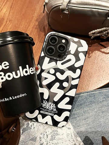 【隱藏式磁吸】Vanessa鋁合金按鍵全磨砂防摔防刮iPhone16pro-16p