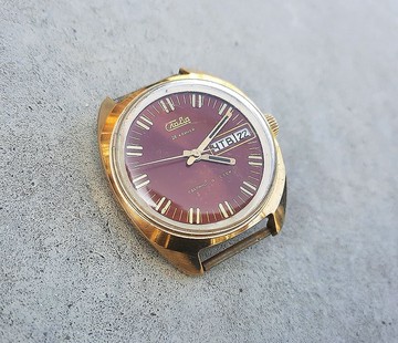 機械上鏈蘇聯腕錶 SLAVA 26 顆紅寶石軸承 – 男款復古腕錶