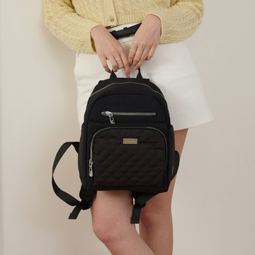 【金安德森】Harriet 菱格紋拉鍊後背包-經典黑
