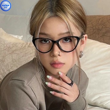 貓眼眼鏡 近視眼鏡 裝飾鏡 平光眼鏡 復古貓眼黑框眼鏡三角配度數近視眼鏡超輕素顏神器美式辣妹方圓臉