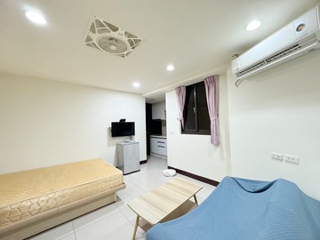 近高鐵SOGO收租有電梯有陽台廚房雙套房｜桃園市中壢區新生路