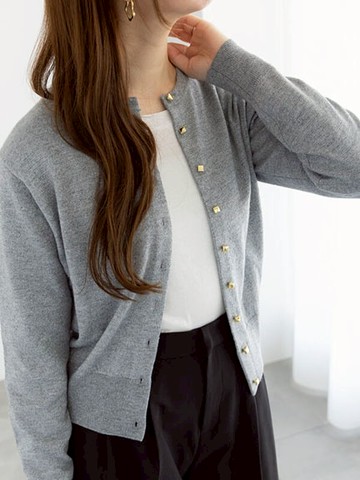 金屬小方釦短版圓領針織罩衫(0F001400610) - Te chichi