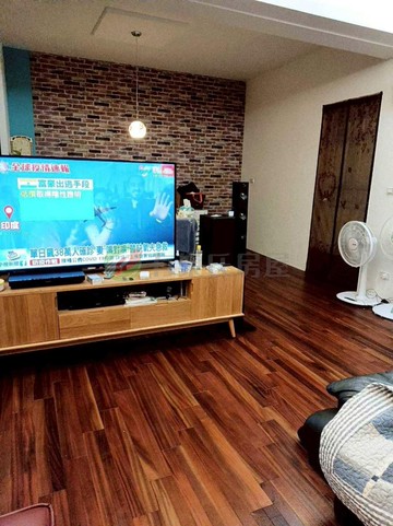 近八堵站一層一戶大坪數二樓年輕美寓｜基隆市暖暖區八堵路