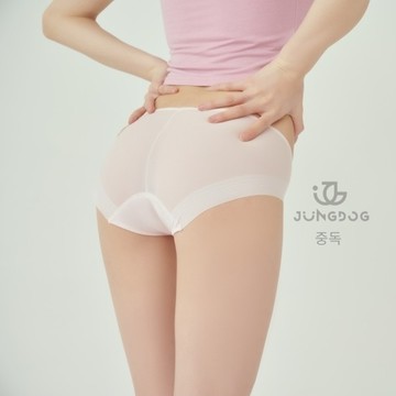 韓國 JUNGDOG 獨家布料超輕薄無痕內褲 清透粉 - M