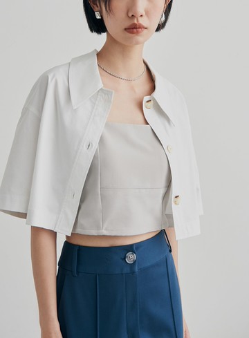 短版尖領俐落短袖襯衫