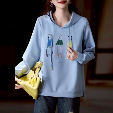 中大尺碼 上衣 歐風時尚刺繡連帽上衣【074708】NOV05｜2色  19LADY〔現貨〕