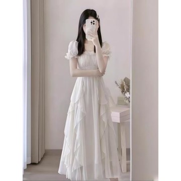 超仙夏季白色高級感連衣裙