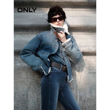 【爆款】ONLY2025冬季新款復古帥氣翻領毛絨拼接保暖夾棉牛仔外套