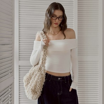 CC.DAILY-QQ毛斜背流浪包-女【K2CO091】