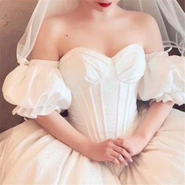 2021婚紗袖子抹胸婚紗配飾 白色可愛泡泡袖緞面可拆卸免縫