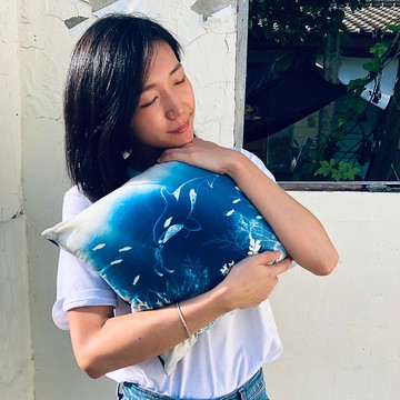 【手作藍曬-藍海潛尋】 大翅鯨/虎鯨/鯨鯊/潛水員-抱枕