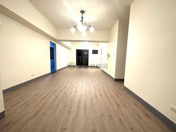 鼎山家樂福輕軌全面翻新大三房｜高雄市三民區鼎華路