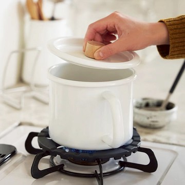 圓形琺瑯保鮮罐(附蓋/附把手)-1.4L 單一規格