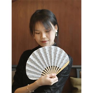 莫干扇 折疊小扇子素色復古刺繡棉布貝殼扇葵形扇配旗袍日用扇