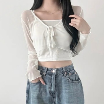 黑白藍♥️現貨秒出【JinG】2件式套裝*薄紗透膚罩衫+細肩背心♥️罩衫 透膚感 短版外套 防曬 無袖上衣 網紗上衣