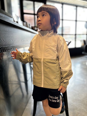 雙色防風外套-嫩綠色110~130