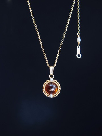 迷你石榴石項鏈/14kGF/硃砂痣鎖骨鏈/冬季項鏈/簡約天然石吊墜