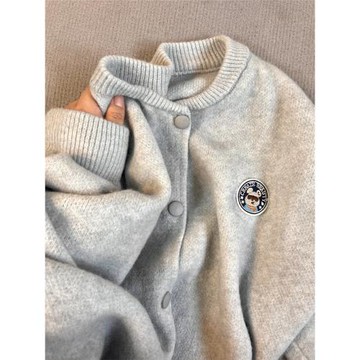 軟糯小熊刺繡毛衣外套女2025新款秋冬圓領外搭加厚針織衫開衫上衣