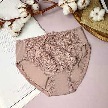 【瑪登瑪朵】無敵美G  中腰三角棉內褲(楓糖膚)