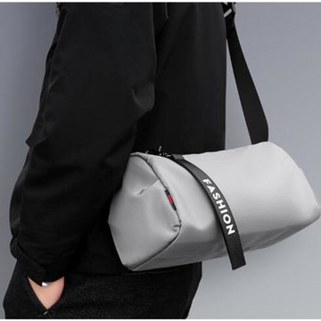 Sp house 外出運動斜背側肩手提大容量立體包(4色可選)