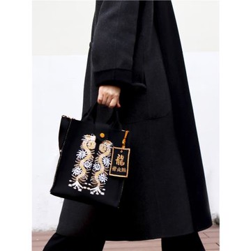 【織遇】原創設計 龍行大運系列 斜挎包 單肩包 設計師 小眾